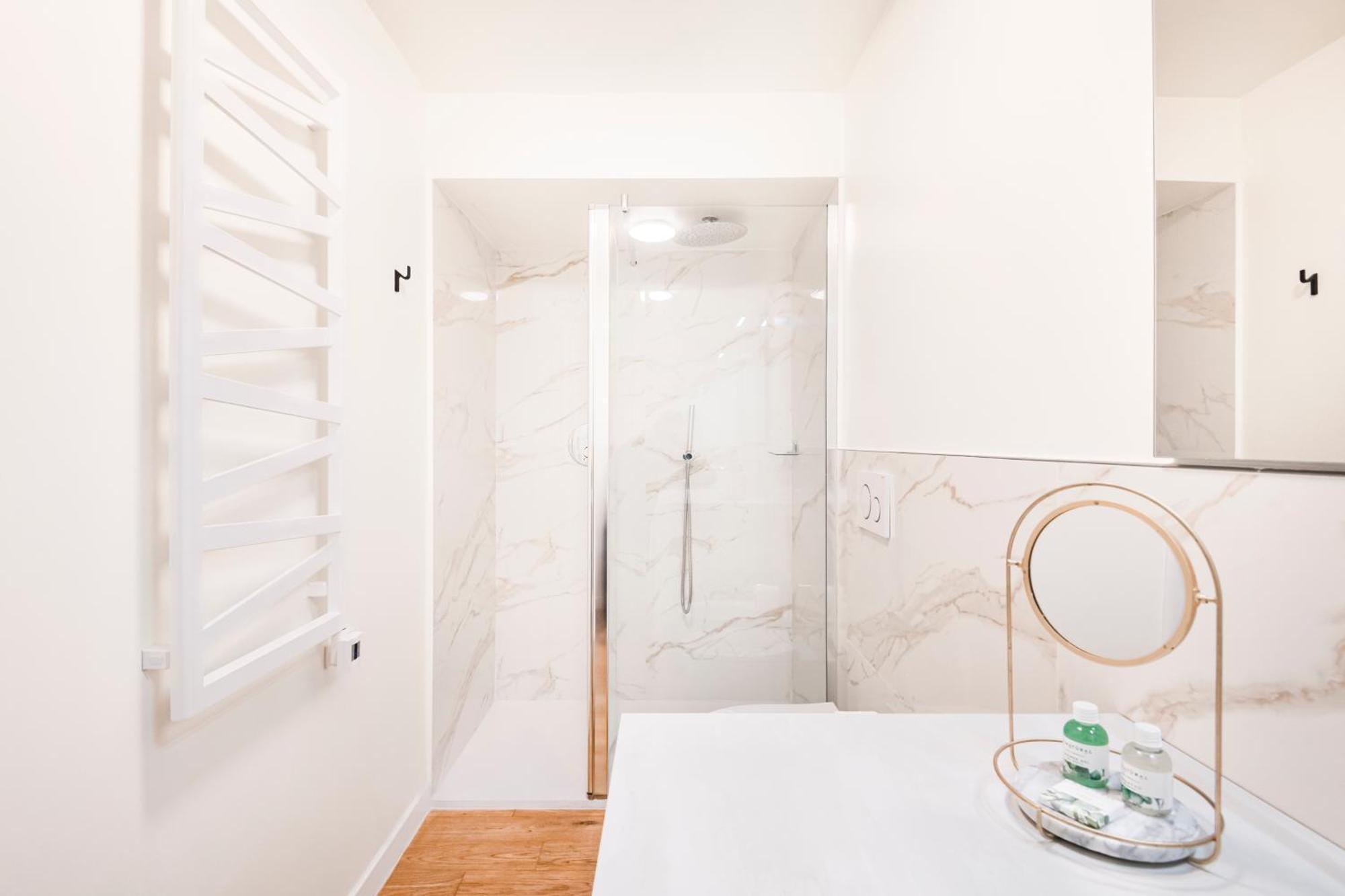 Easylife - Design And Relax In The Heart Of Milanアパートメント エクステリア 写真